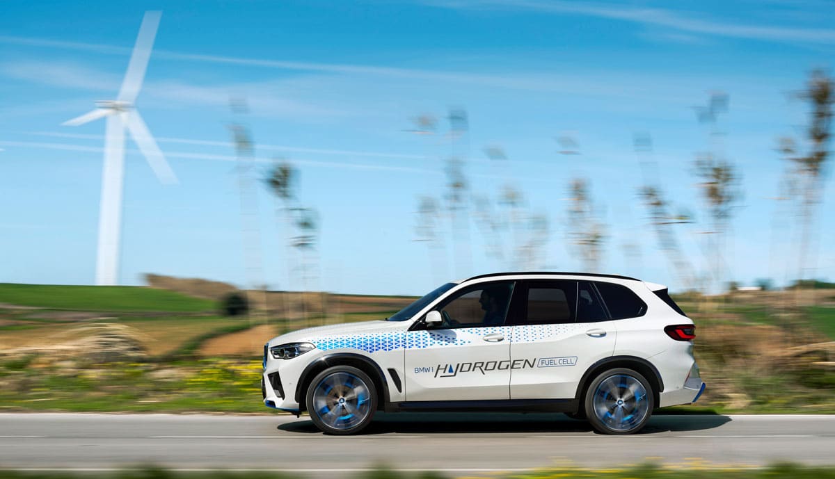 BMW-iX5-Hydrogen