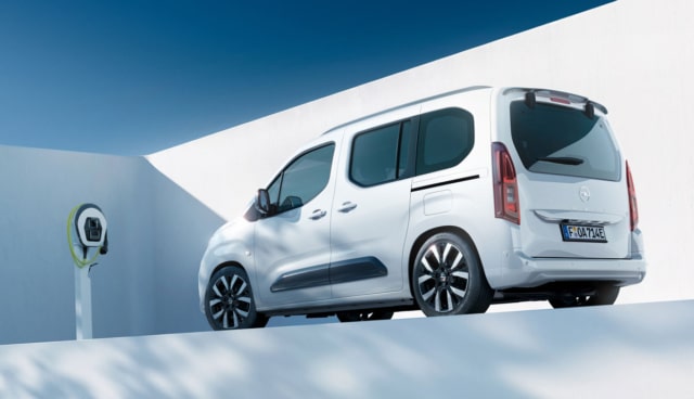 Opel-Zafira-Elektroauto