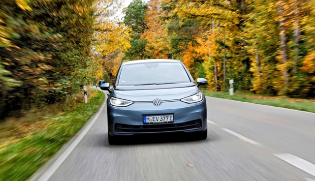 VW-ID3-blau