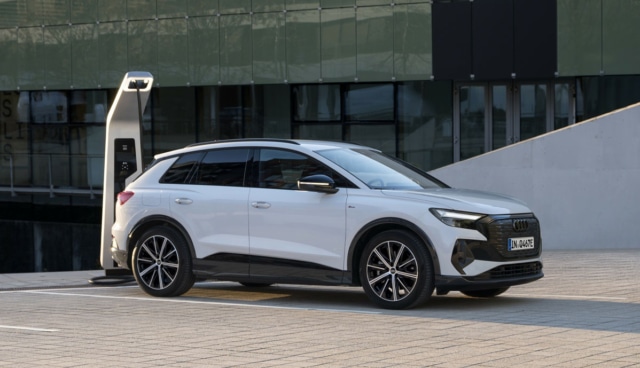 Audi-Q4-40-e-tron-