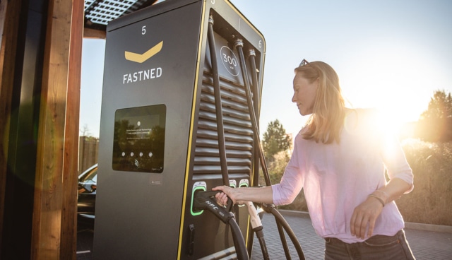 Fastned-Schnellladestation