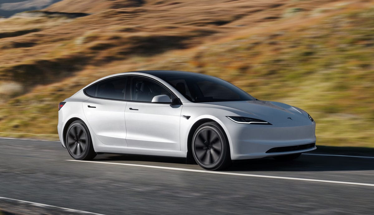 Tesla-Model-3