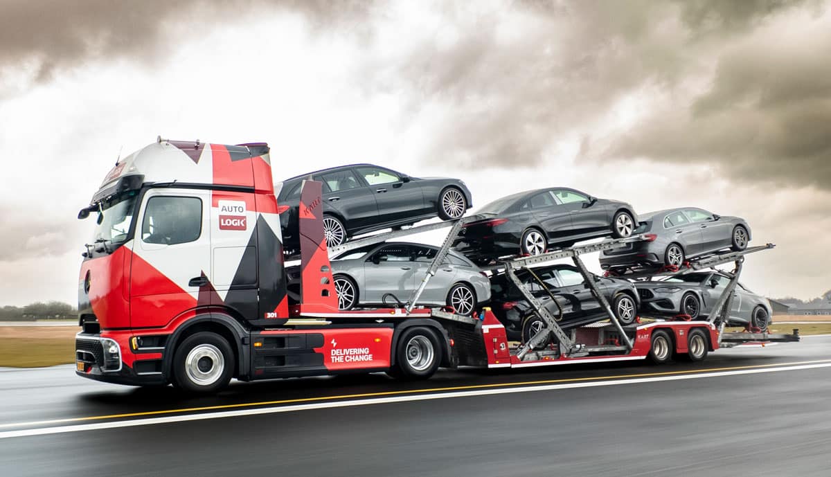 Mercedes-eActros-Autotransporter