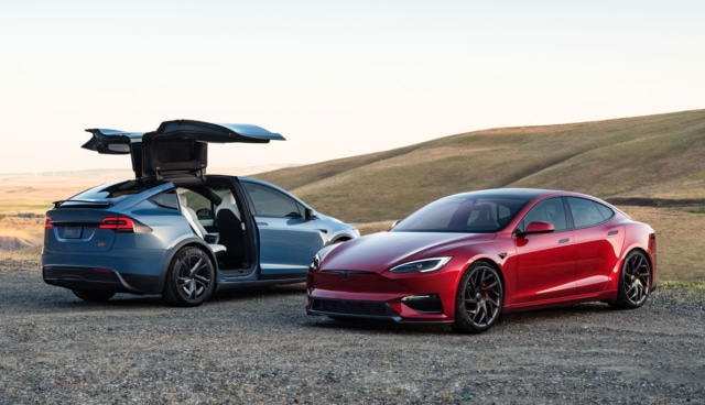 Tesla-Model-X-Model-S