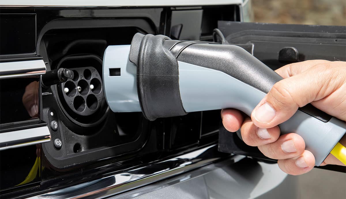 VW-Passat-GTE-Ladeanschluss