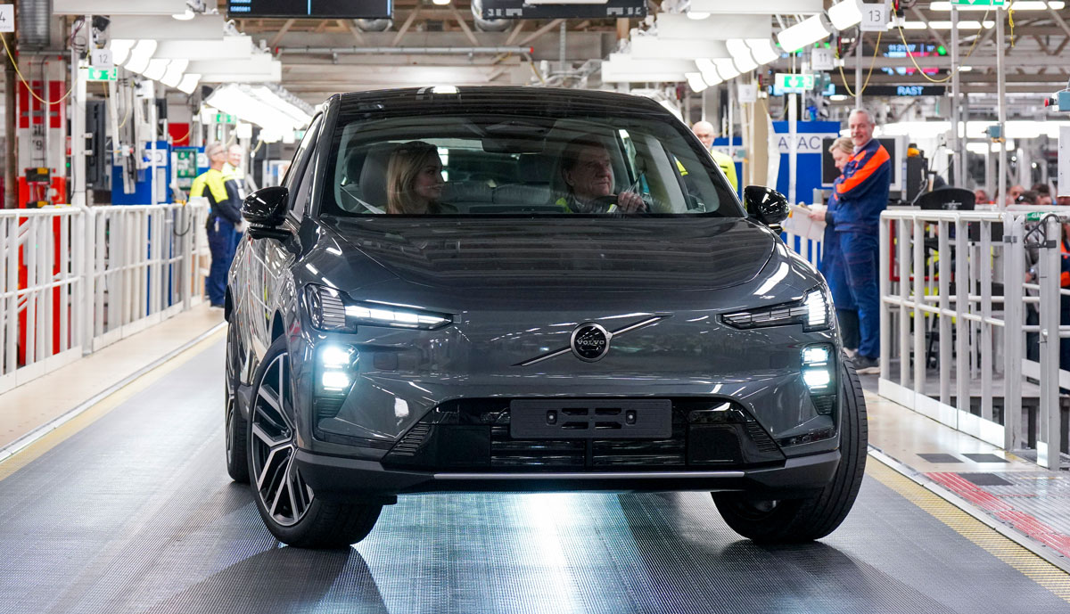 Volvo-EX60-Produktion-Schweden