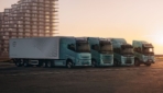 volvo_truck__NIK4652_RANGE_PR_Original-file
