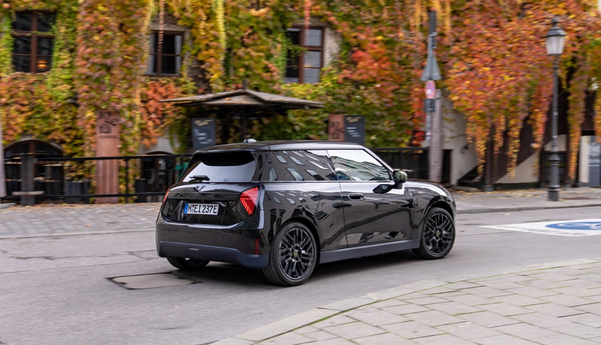 Mini-Cooper-SE