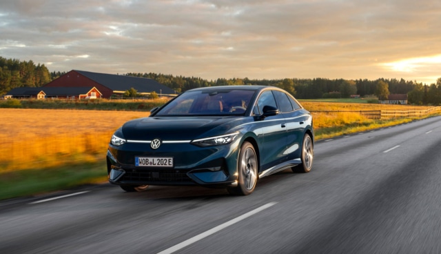 Volkswagen-ID.7-Pro-S