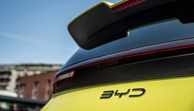 2025-BYD-DOLPHIN-SURF
