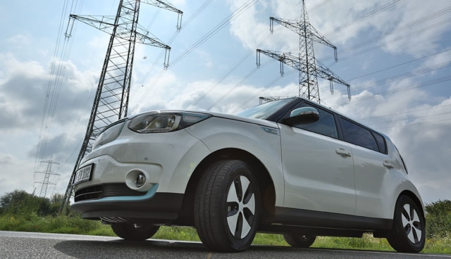 Stromnetz-Millionen-Elektroautos