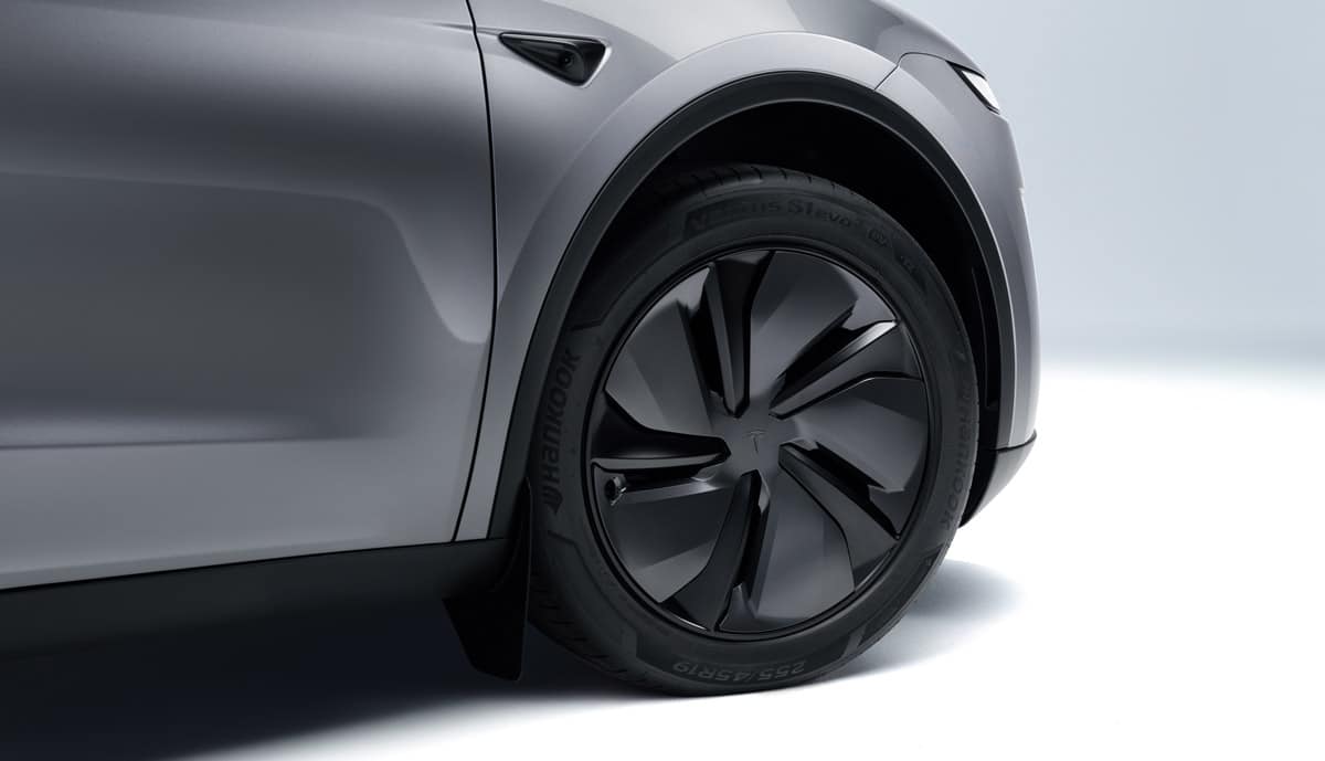 Tesla-Model-Y-Premium