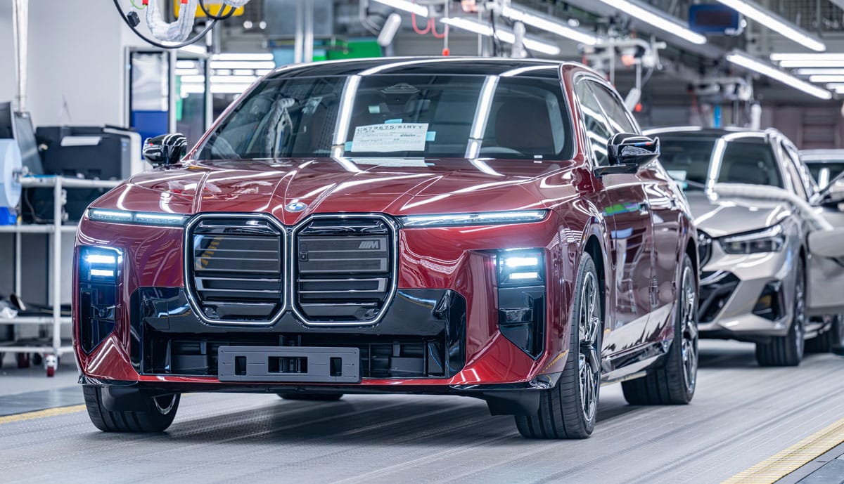 BMW-i7-M70-xDrive-Produktion