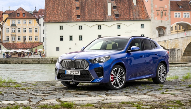 BMW-iX2