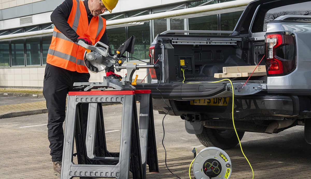 Ford-Ranger-Plug-in-Hybrid-Pro-Power-Onboard-2026-3