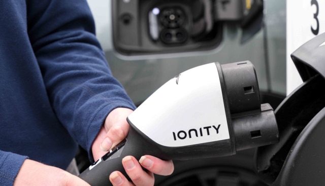 Ionity-Plug-&-Charge