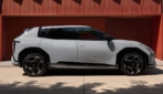 Kia-EV4_mit_AWD-Power_und_22-kW-AC-Laden_01