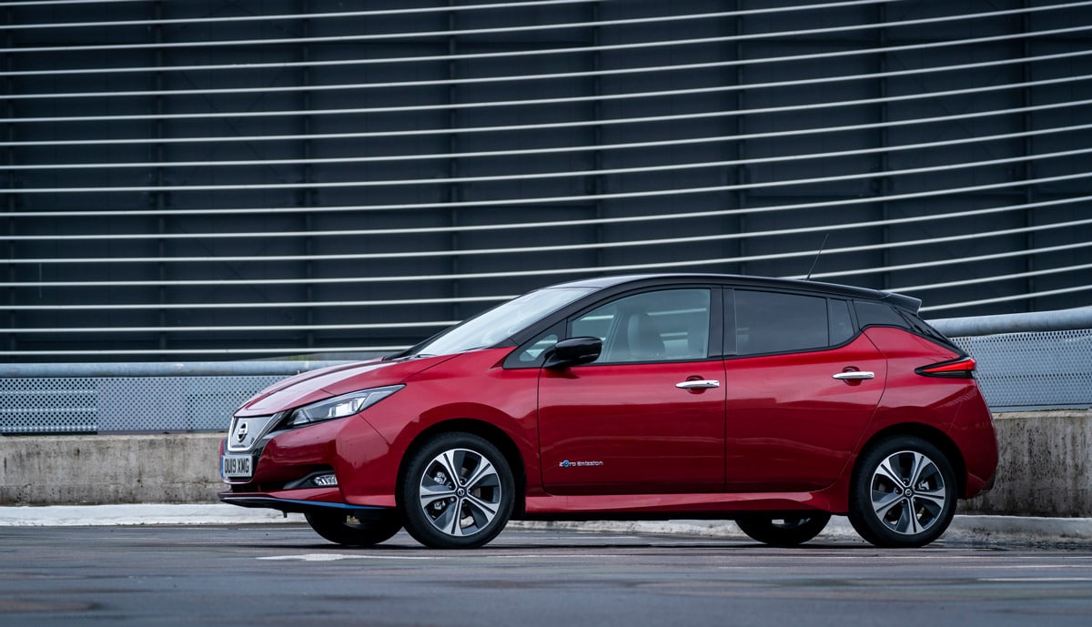 Nissan-Leaf