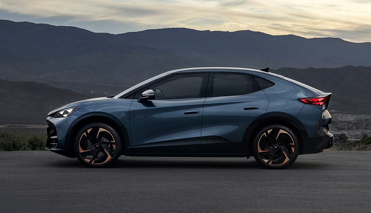 cupra_tavascan_blue_100side