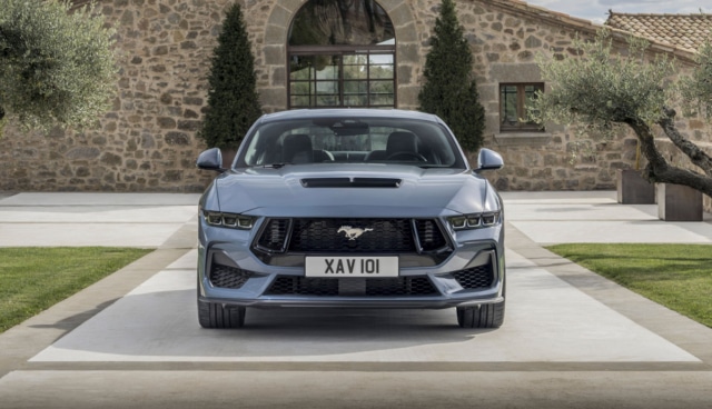 Ford-Mustang-Coupe