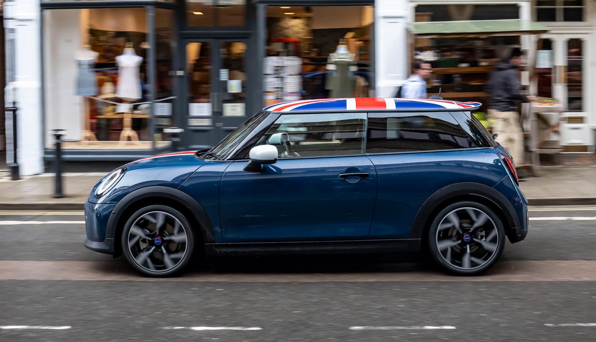 MINI-Cooper-S-Oxford-Edition