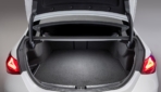 Mercedes-Benz-C-300-e-Limousine-Plug-In-Hybrid-_web-007