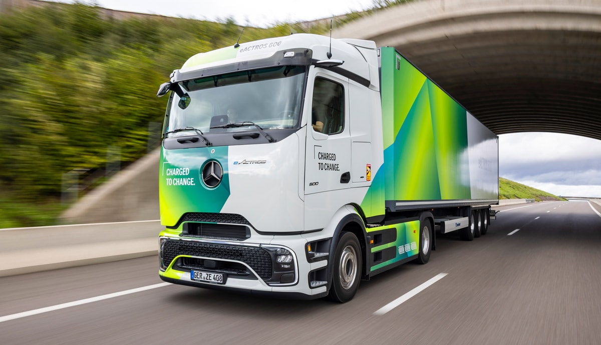 Mercedes-Benz-eActros-600-