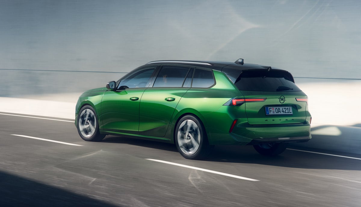 Opel-Astra-Sports-Tourer-Elektroauto