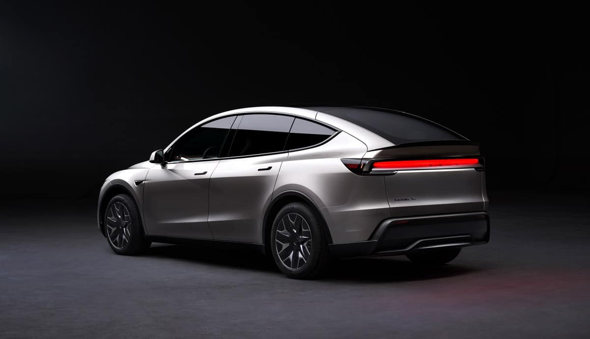 Tesla-Model-Y-Premium
