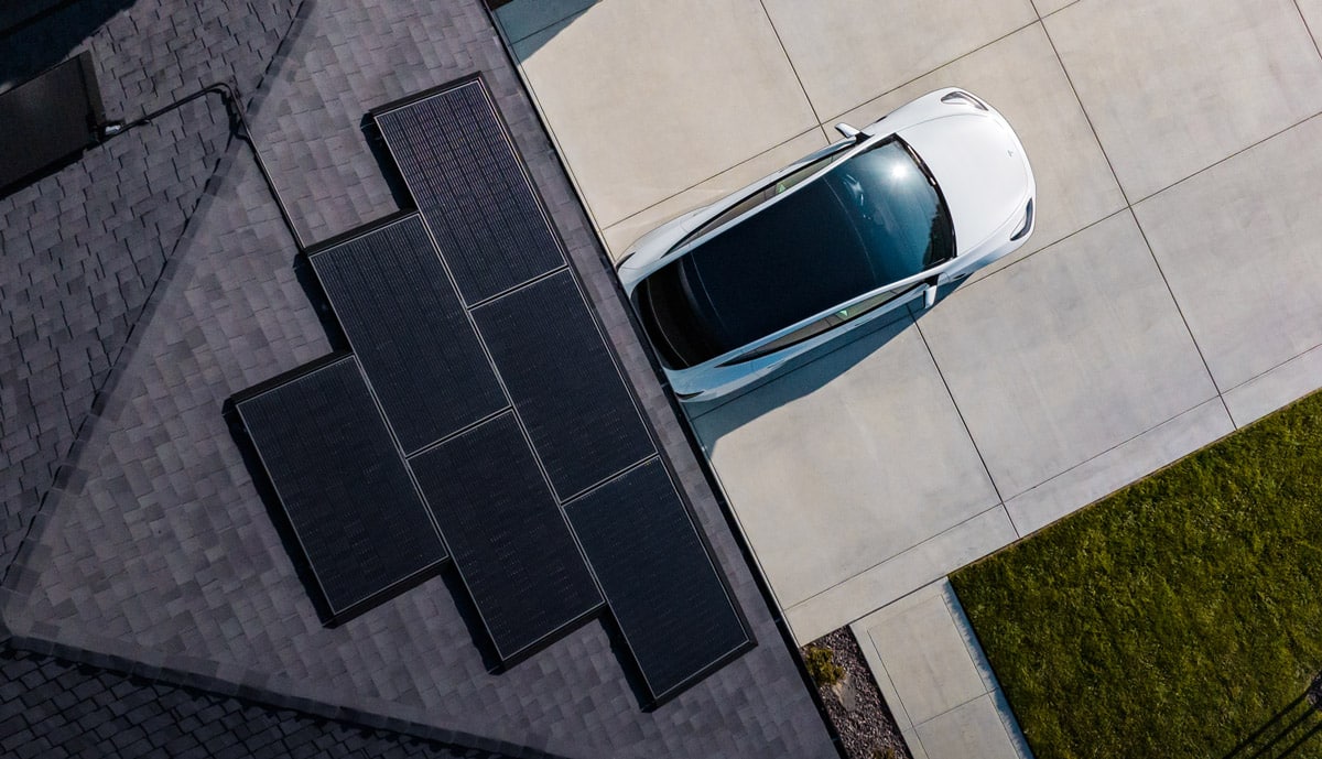 Tesla-Solar-Panel