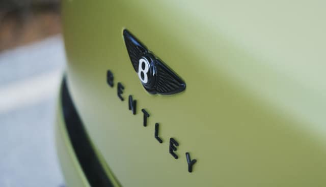Bentley-Torcal-Heck-Emblem