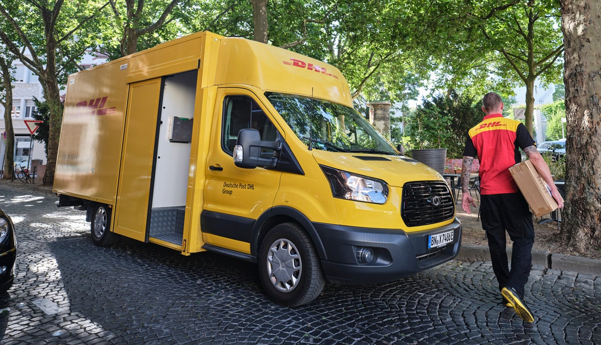 DHL-Elektro-Transporter