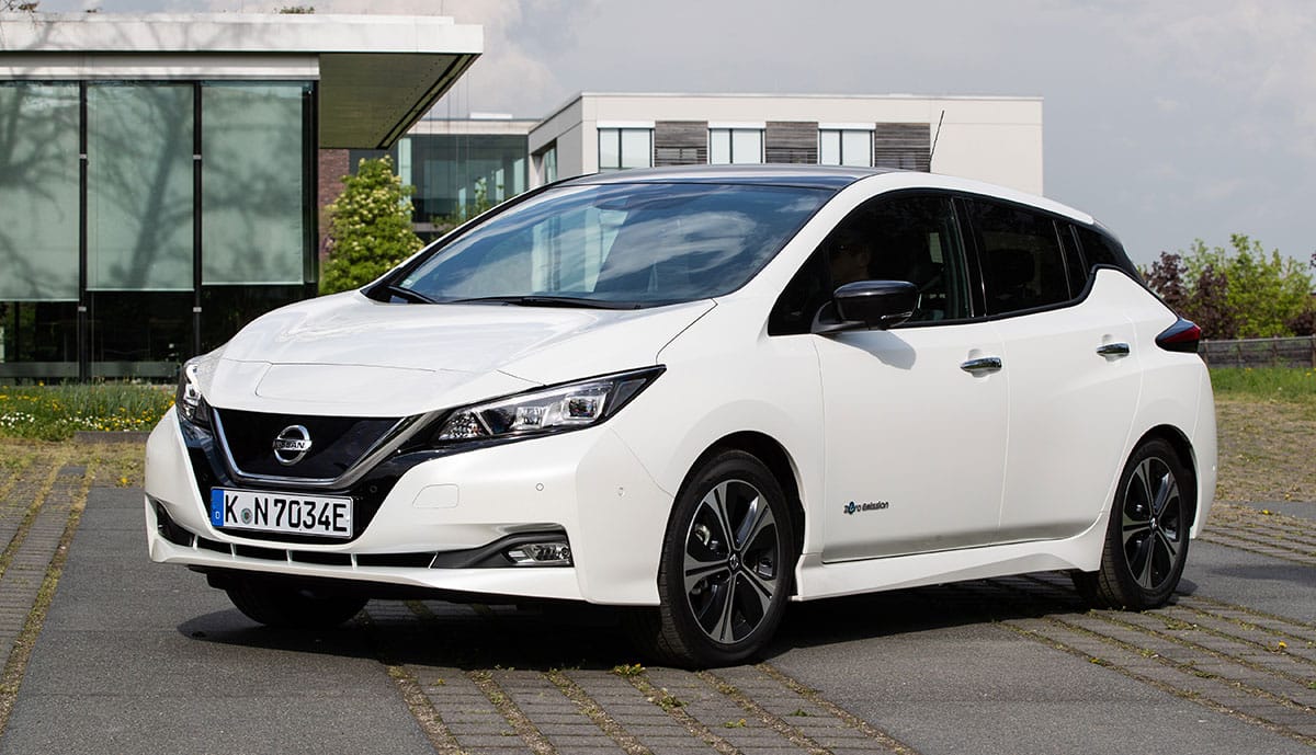 Nissan-LEAF