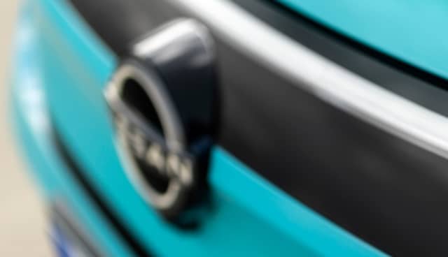 Nissan_LEAF