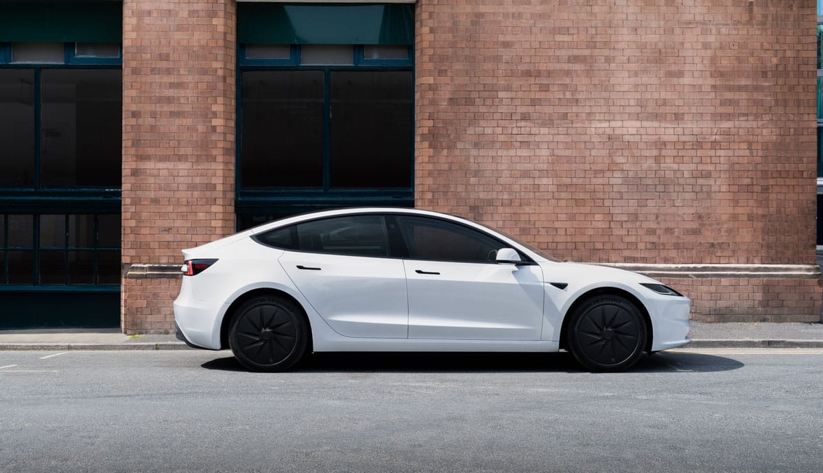 Tesla-Model-3