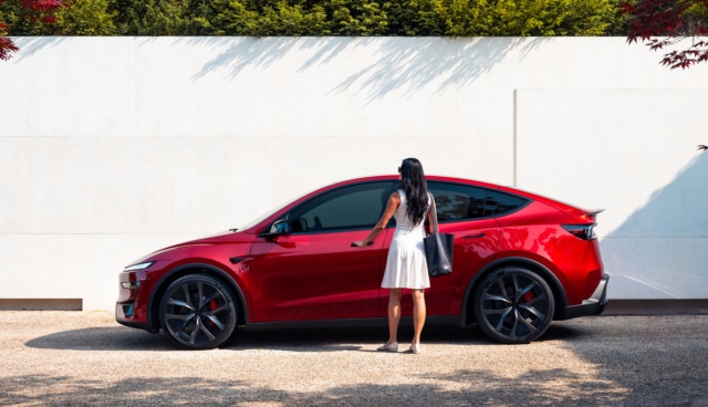 Tesla-Model-Y-Performance