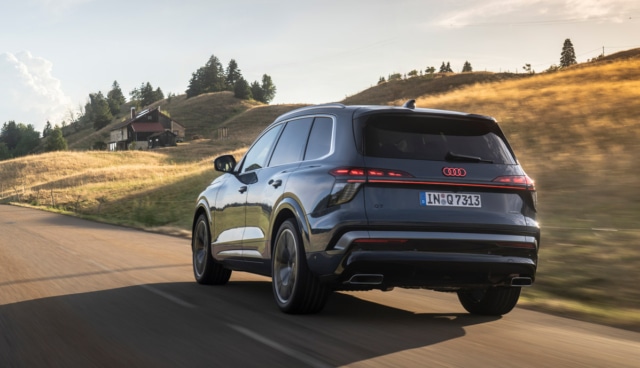 Audi-Q7-SUV