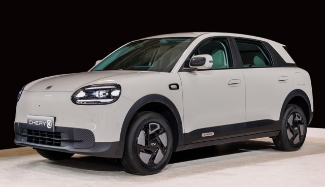 Chery-QQ-BEV-Beige-002