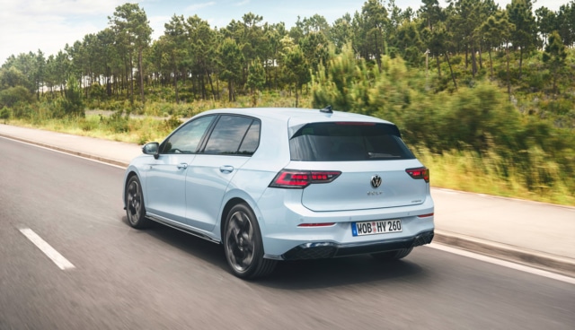 VW-Golf-Hybrid-