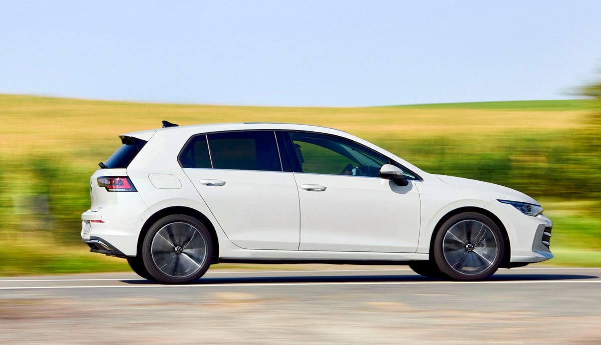 Volkswagen-Golf-eHybrid-