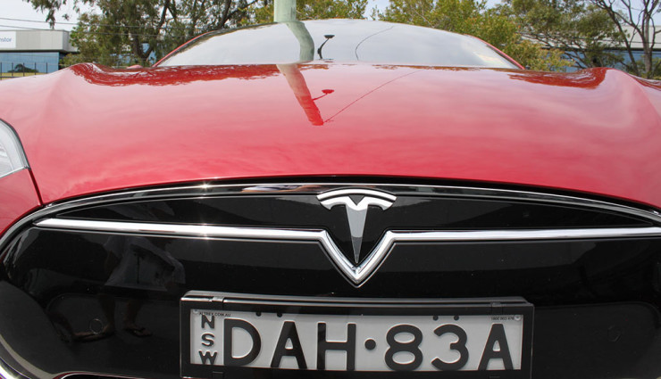 Elektroauto Tesla Model S bestverkauftes großes Luxusauto in den USA