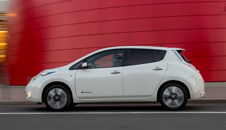 Nissan stockt Elektroauto-Kaufprämie um 1000 Euro auf