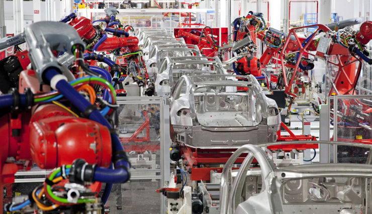 Tesla-Chef will Automobilproduktion revolutionieren