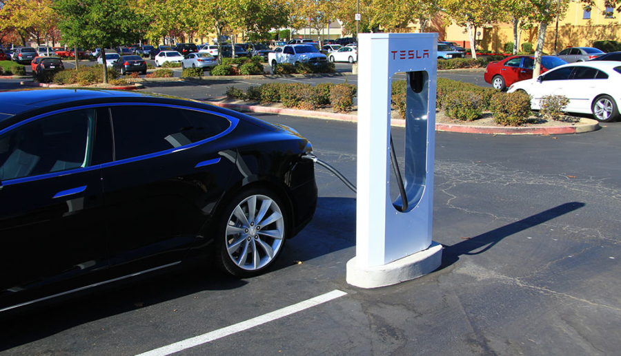 Tesla-Manager: Elektroauto-Wettbewerber geben sich keine Mühe