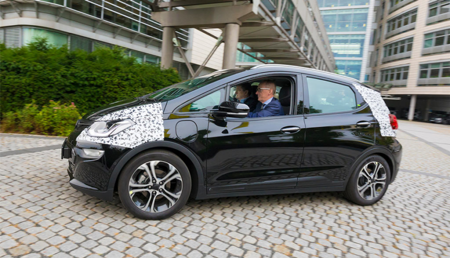 Ausfahrt mit Opels kommendem Kompakt-Elektroauto Ampera-e (Video)