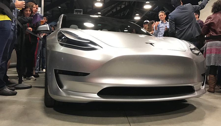 Model 3 Star bei Tesla-Party (Bilder)