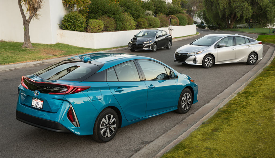 Toyota: Großserienfertigung von Batterie-Elektroautos ab 2020