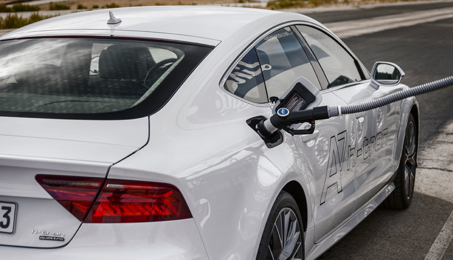 Audi-Entwicklungsvorstand: "Wir beschäftigen uns intensiv mit Brennstoffzellen-Hybriden"